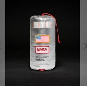 LOOKING FOR - NOT SELLING - NASA Rumpl Blanket